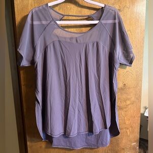 Lululemon short sleeve mesh top